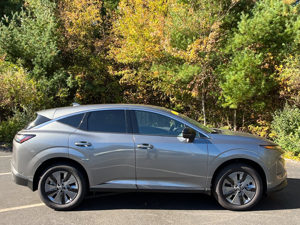 Used 2025 Nissan Murano SL AWD/4WD image 6