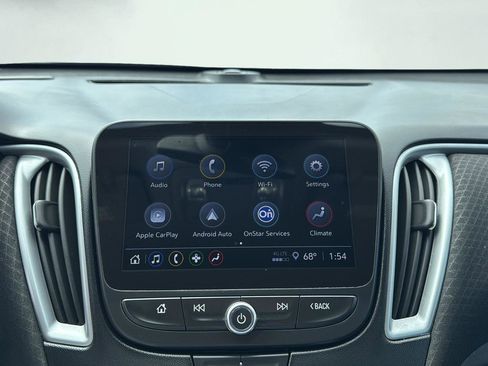 Used 2024 Chevrolet Malibu LT image 17