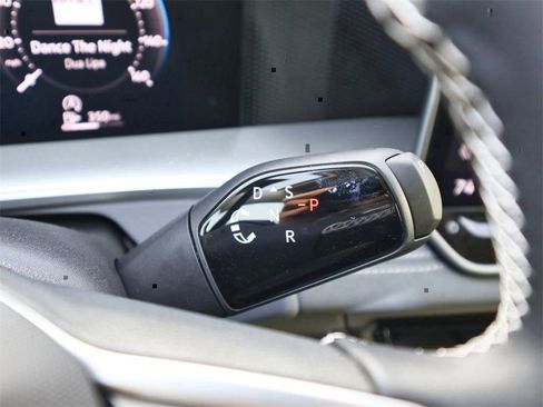 New 2026 Volkswagen Tiguan SE image 25