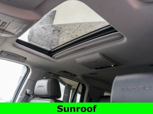 Used 2019 GMC Yukon Denali w/ Open Road Package image 12