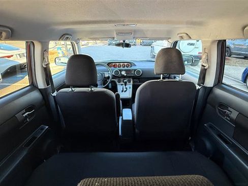 Used 2010 Scion xB image 23