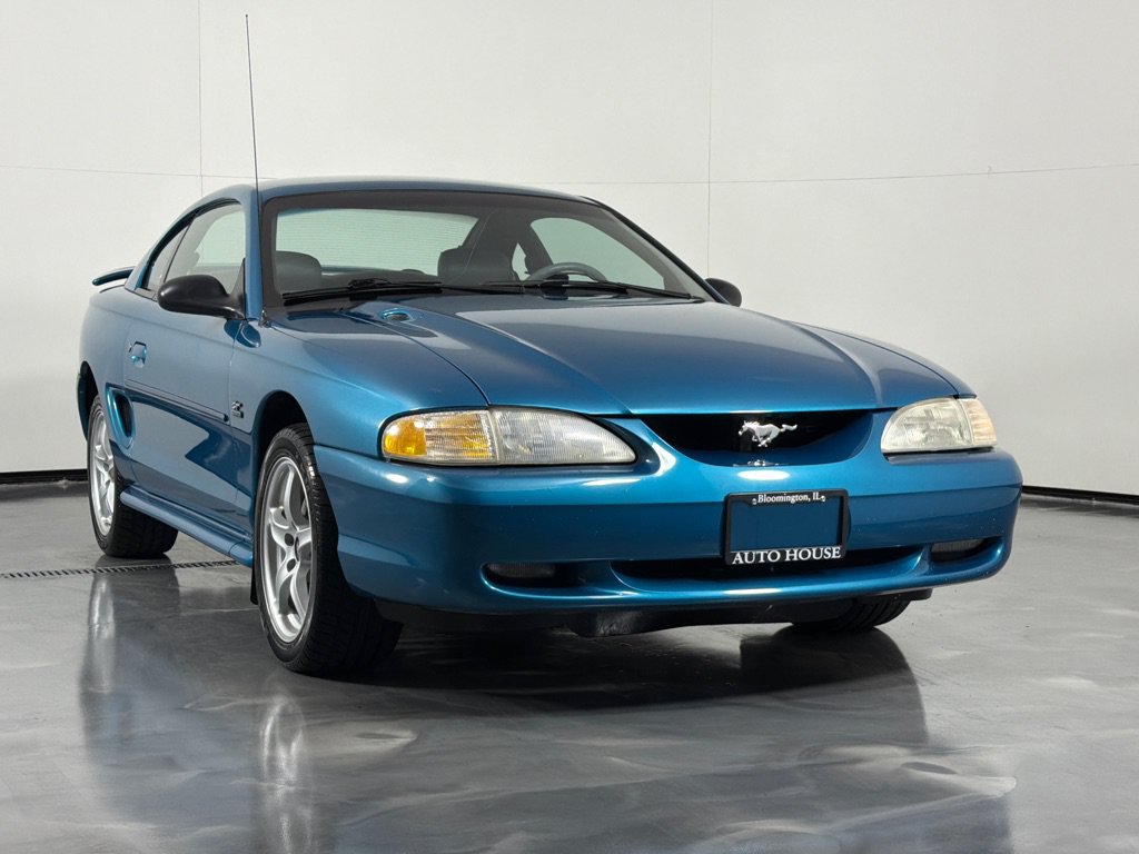 Used 1994 Ford Mustang GT RWD image 3