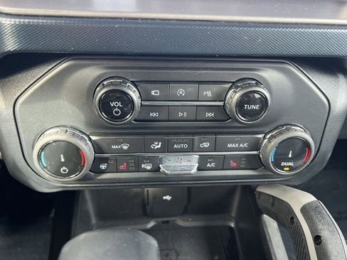 Used 2022 Ford Bronco Outer Banks image 21