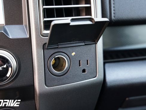 Used 2017 Ford F150 Raptor w/ Equipment Group 802A Luxury image 30