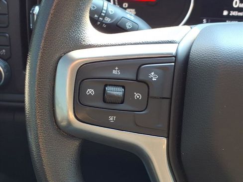 Used 2022 Chevrolet Silverado 2500 Custom w/ Custom Value Package image 28