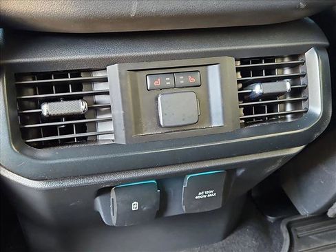 Used 2023 Ford F150 Raptor AWD/4WD image 17