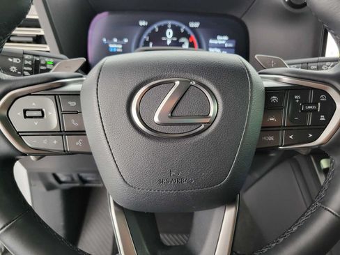 Used 2024 Lexus GX 550 w/ Accessory Package (Z1) AWD/4WD image 26