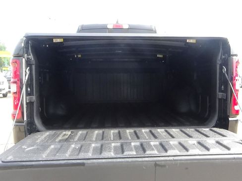 Certified 2025 RAM 1500 Warlock AWD/4WD image 13
