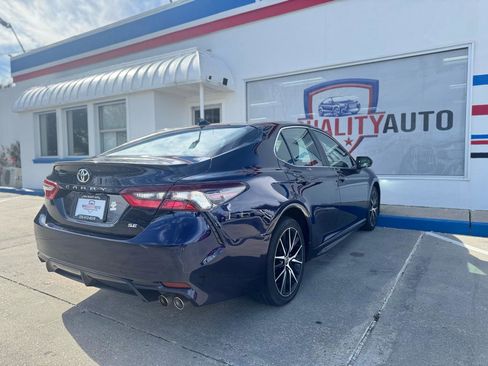Used 2022 Toyota Camry SE image 31