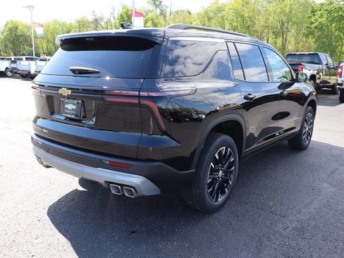 Used 2026 Chevrolet Traverse LT w/ Sun and Wheel Package AWD/4WD image 34
