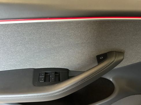 Used 2025 Tesla Model 3 Long Range RWD image 15