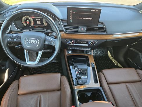 Used 2023 Audi Q5 2.0T Premium Plus w/ Premium Plus Package AWD/4WD image 16