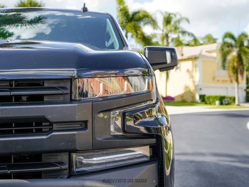 Used 2019 Chevrolet Silverado 1500 High Country w/ Technology Package AWD/4WD image 92