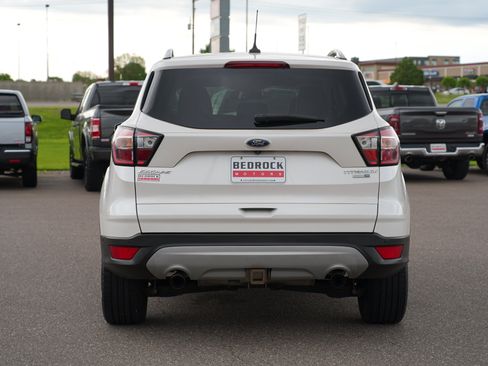 Used 2018 Ford Escape Titanium AWD/4WD image 4