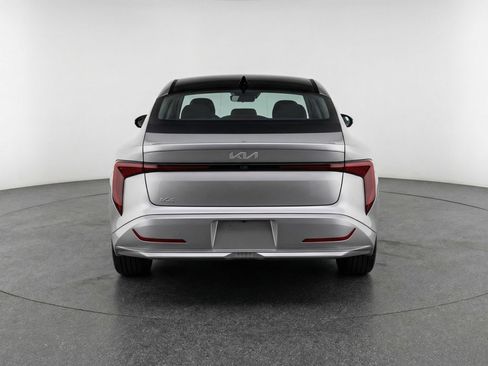 Used 2025 Kia K4 FWD image 7
