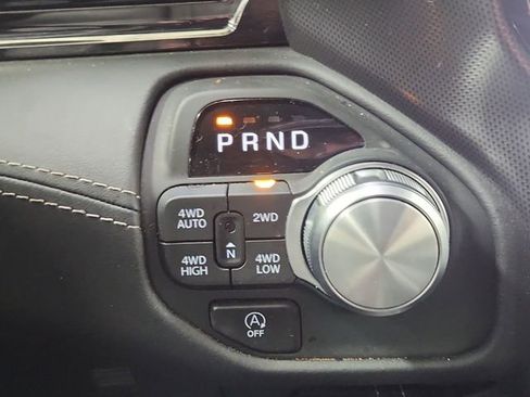 Certified 2025 RAM 1500 Limited image 23