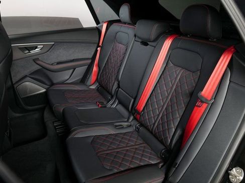 New 2026 Audi Q8 Prestige image 11