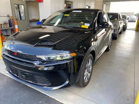 Used 2024 Dodge Hornet R/T AWD/4WD image 2