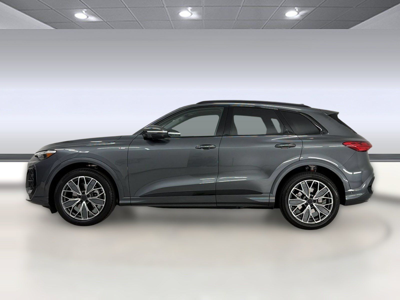 New 2026 Audi Q5 Prestige AWD/4WD image 2