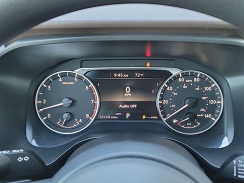 Used 2023 Nissan Rogue S AWD/4WD image 22
