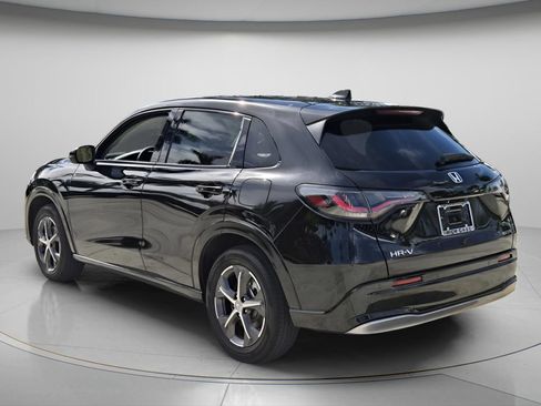 Certified 2024 Honda HR-V EX-L image 8