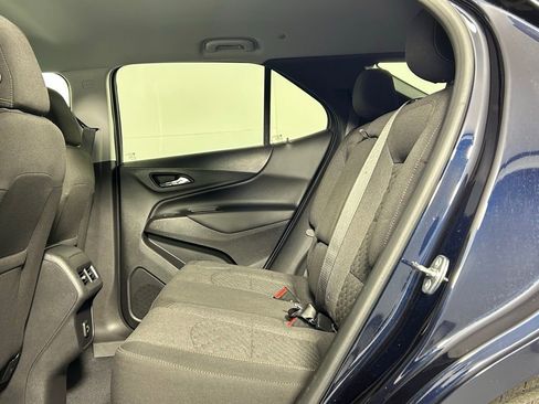 Used 2021 Chevrolet Equinox LT image 16