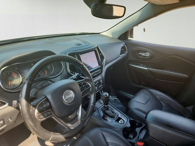 Used 2020 Jeep Cherokee Limited AWD/4WD image 9