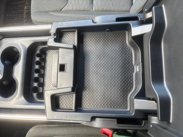 Used 2025 RAM 1500 Big Horn AWD/4WD image 22