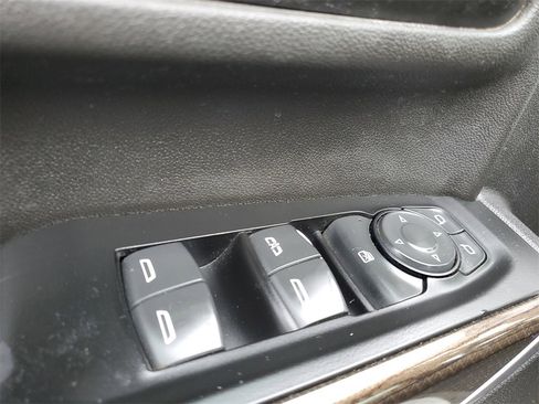 Used 2022 Chevrolet Silverado 3500 LT image 23