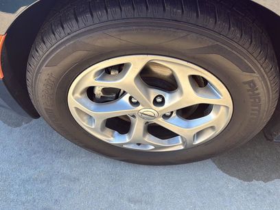 Used 2023 Chrysler Pacifica Limited