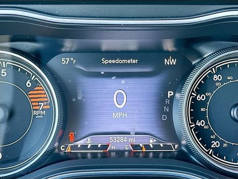 Used 2019 Jeep Cherokee Limited image 12