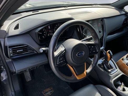 Used 2025 Subaru Outback Wilderness AWD/4WD image 9