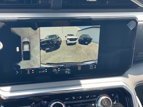 New 2026 GMC Sierra 3500 Denali w/ Technology Package AWD/4WD image 15