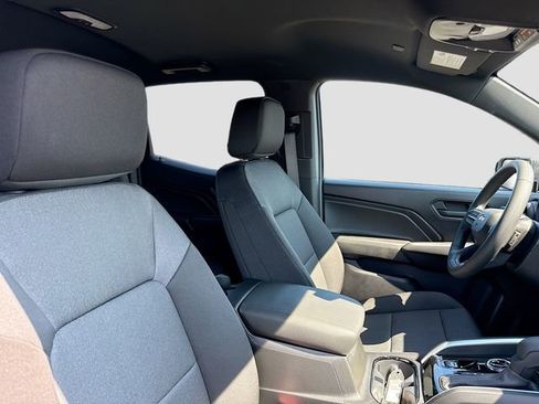 New 2026 Chevrolet Colorado W/T w/ WT Custom Package AWD/4WD image 30