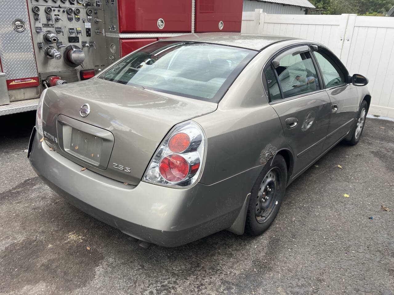 Used 2005 Nissan Altima 2.5 S FWD image 3