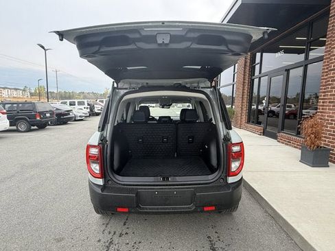 Used 2022 Ford Bronco Sport Outer Banks image 12