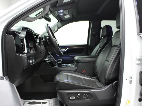 Used 2024 GMC Sierra 1500 Denali image 12