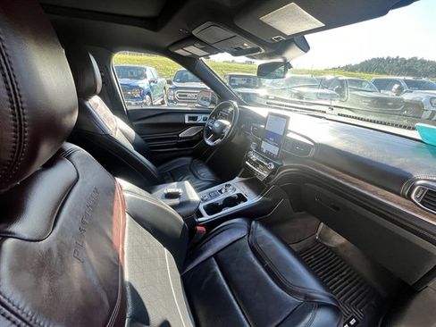 Used 2021 Ford Explorer Platinum AWD/4WD image 40