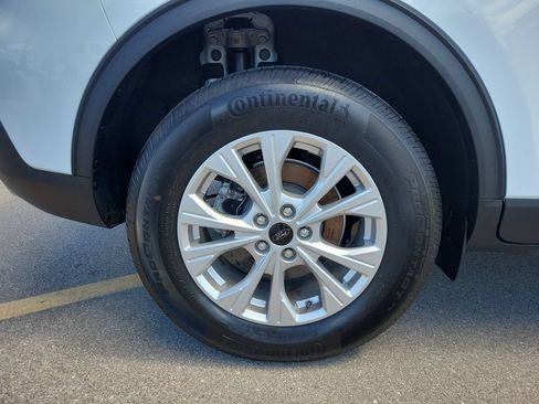 Used 2024 Ford Escape Active w/ Tech Pack #2 AWD/4WD image 5