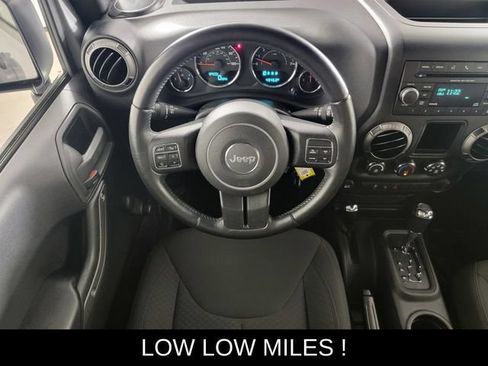 Used 2016 Jeep Wrangler Sport AWD/4WD image 24