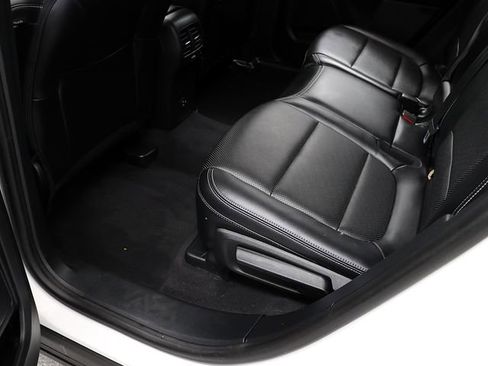 Certified 2021 Ford Escape Titanium image 27