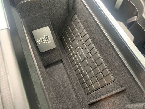 New 2025 Lincoln Navigator L Black Label image 29