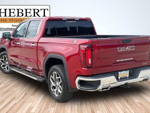 Used 2022 GMC Sierra 1500 SLT AWD/4WD image 11