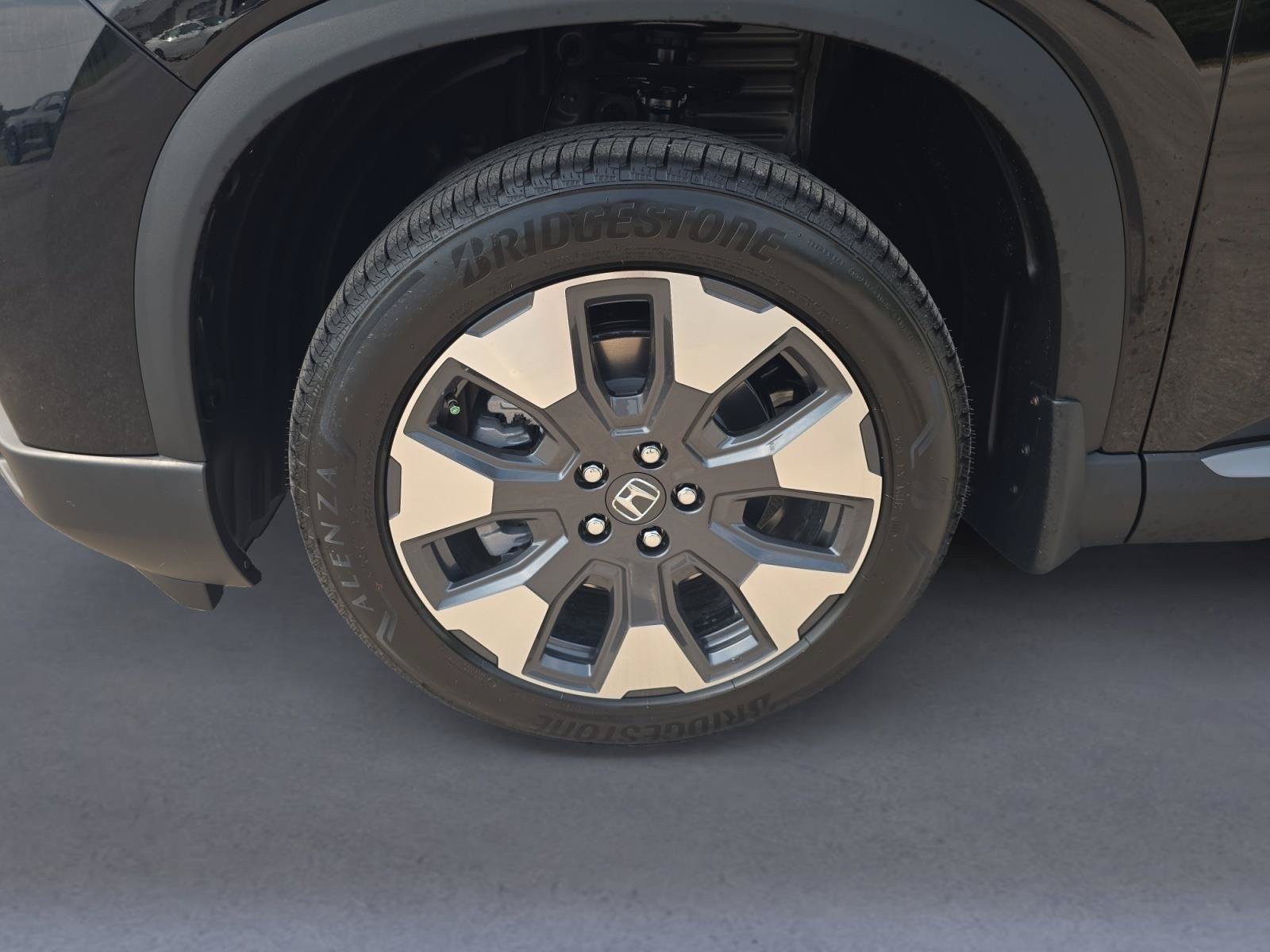 New 2026 Honda Pilot Elite image 10