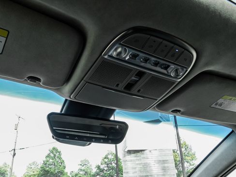Used 2019 Genesis G90 5.0 Ultimate RWD image 34