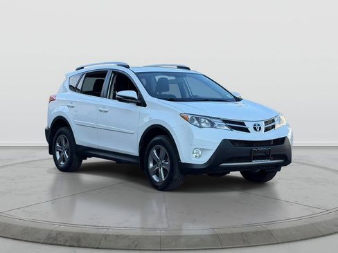 Used 2015 Toyota RAV4 XLE AWD/4WD image 1
