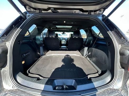 Used 2018 Ford Explorer Sport image 48