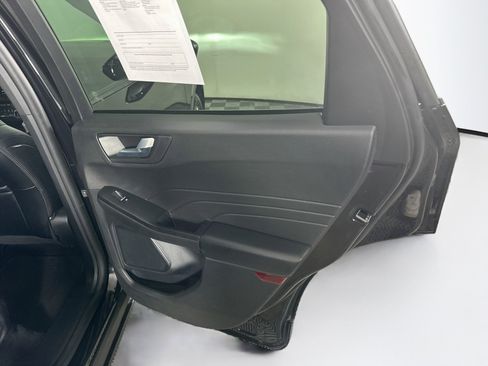 Used 2025 Ford Escape ST-Line FWD image 28