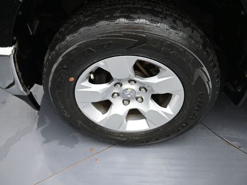 Used 2023 RAM 1500 Lone Star image 22