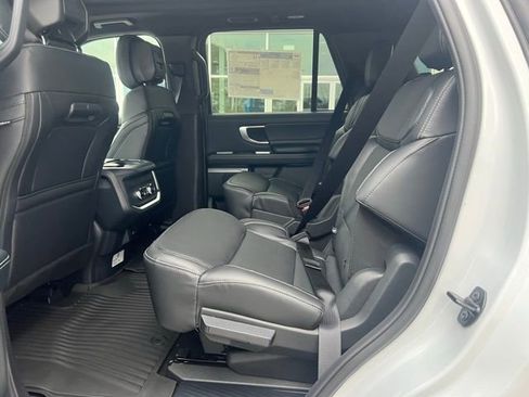 New 2026 Ford Expedition Platinum w/ Stealth Appearance Package image 5